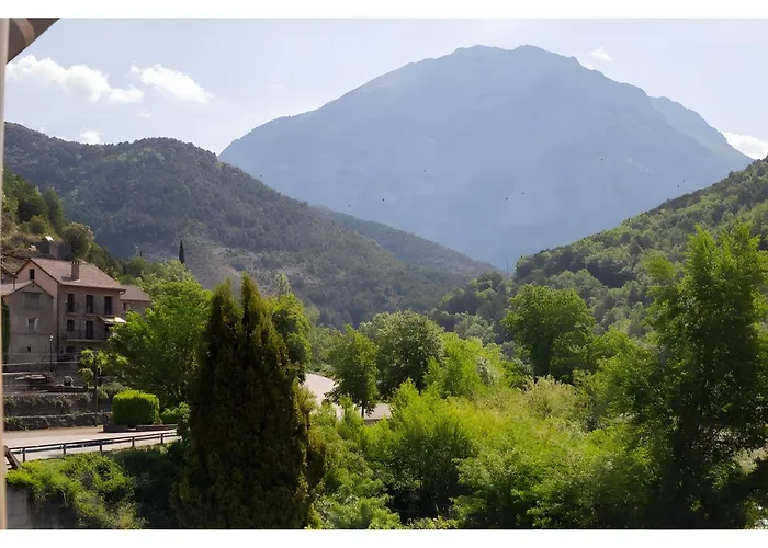 Lägenhetshotell Pena Yerga 3*